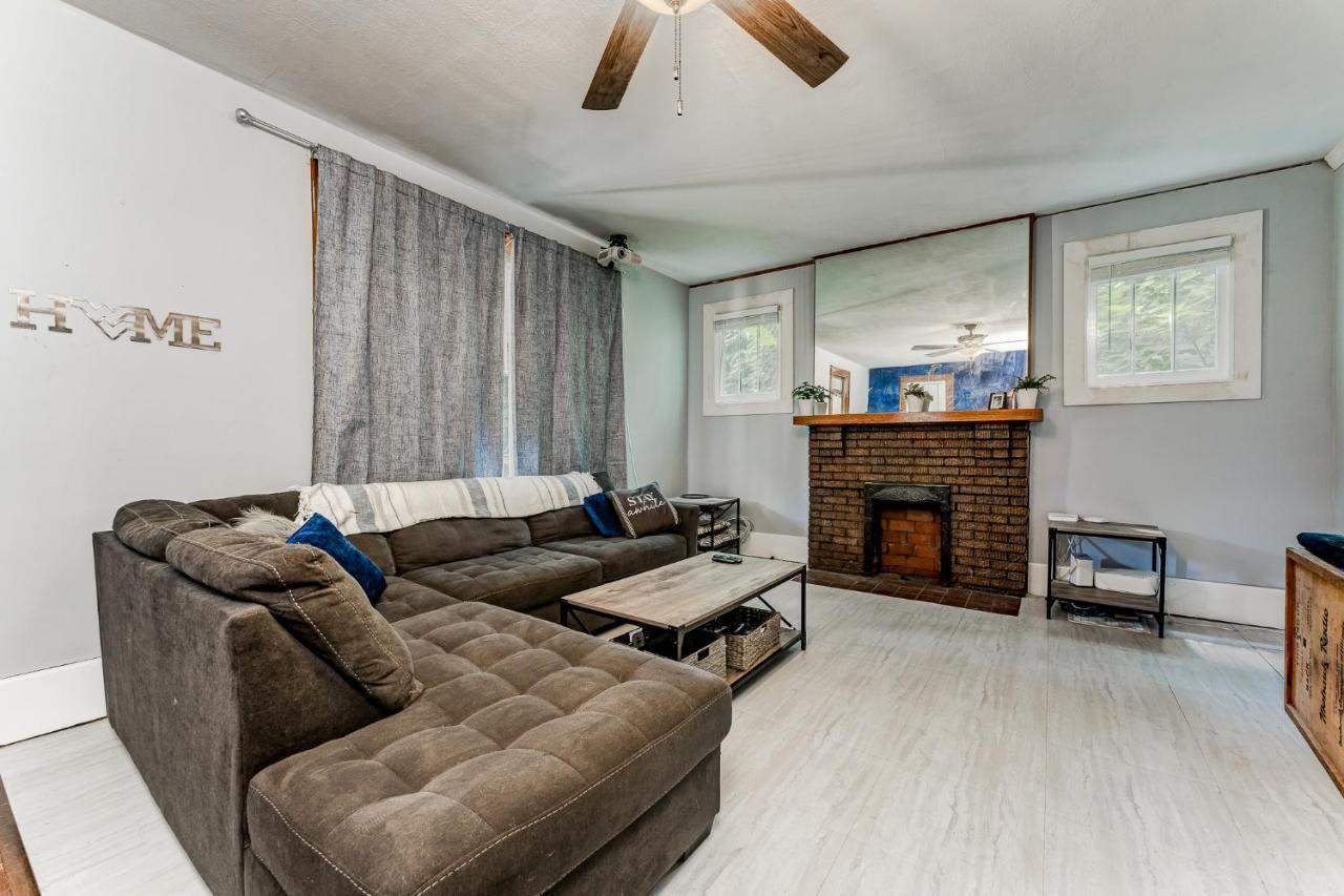 Awesome House, 5 Minutes To Dt, 2 Miles To Stadium And Ruby Memorial! Моргантаун Екстер'єр фото